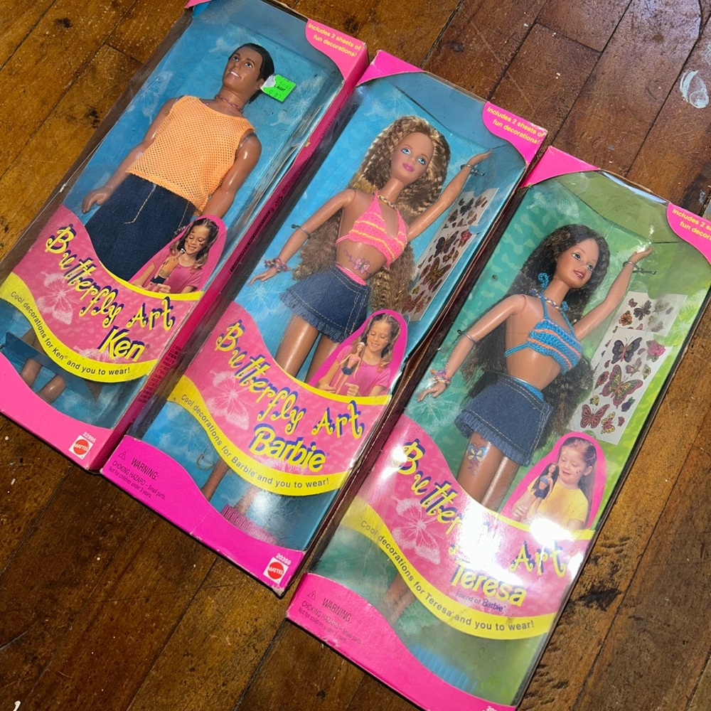 Controversial Mattel Barbie Butterfly Art 1998 Lot of 3 Dolls New In Box Vintage